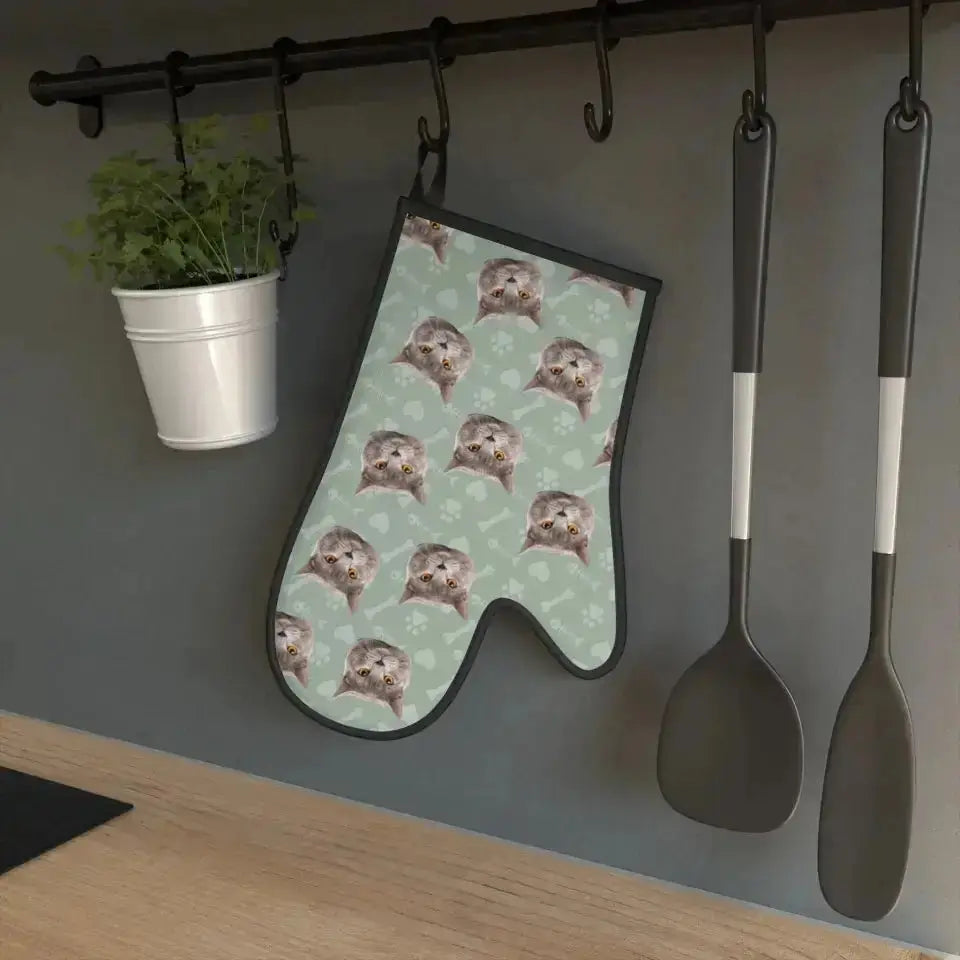 Custom Personalized Cat Photo Oven Glove - Gift for Cat Lovers - Chic Kitty