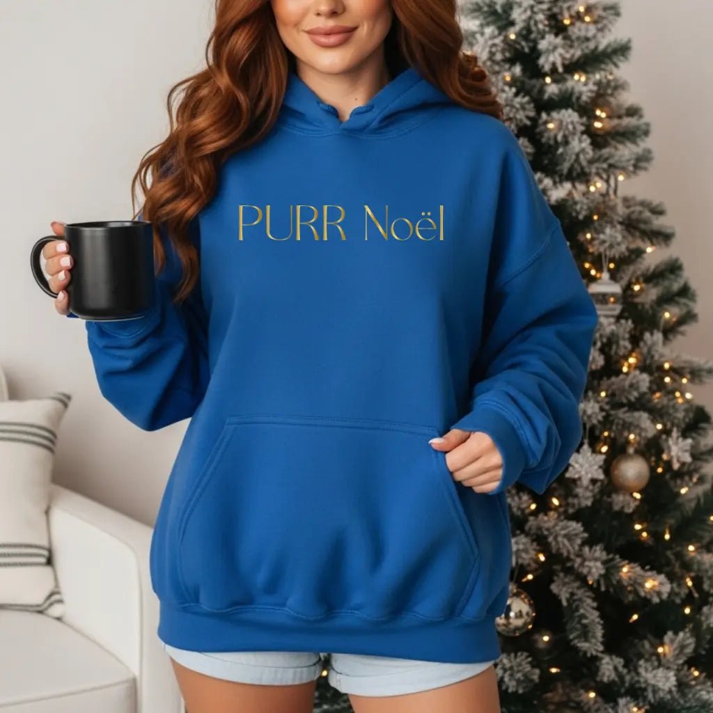 Purr Noël Hoodie — Gold Script Holiday Cat Lover Sweatshirt - Chic Kitty